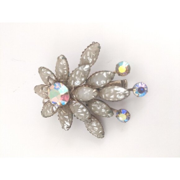 White Flower Brooch Iridescent Accent Brooch for Hat - Picture 5 of 10